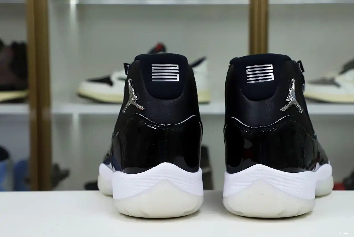 'JUBILEE JORDAN AIR  11 25TH  RETRO 0419